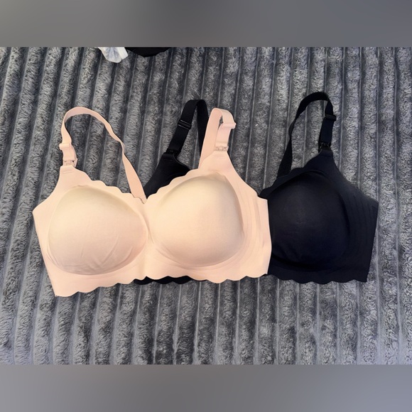 Momcozy Black and Tan Nursing Bra - Picture 2 of 5